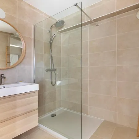 Balkoia Superbe De 75 M2 Entierement Renove *