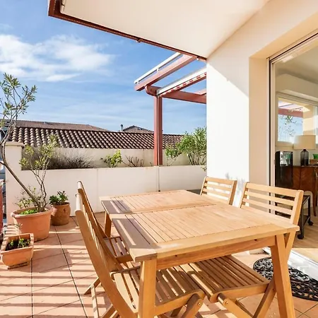 Balkoia Superbe De 75 M2 Entierement Renove